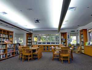 Green Spring's library room