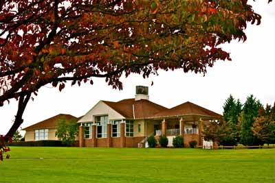 Twin Lakes Golf Course Clubhouse