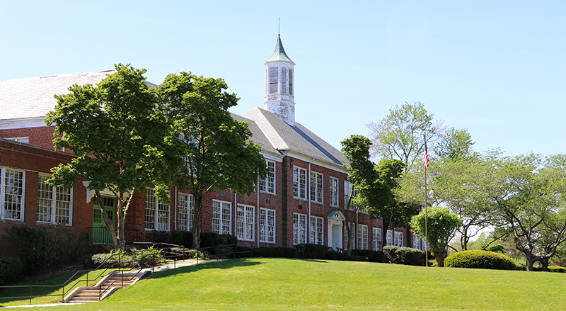 Original Mount Vernon High School Exterior