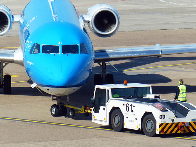 airplane, vehicle, airport worker