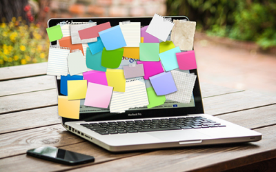 laptop-covered-with-stickies
