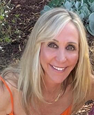 Photo of Leanna Meyers