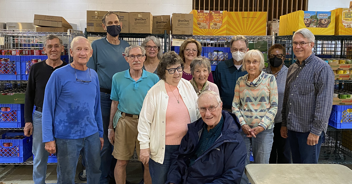 Photo of Betsy Clevenger and her team of volunteers at The Mission Center