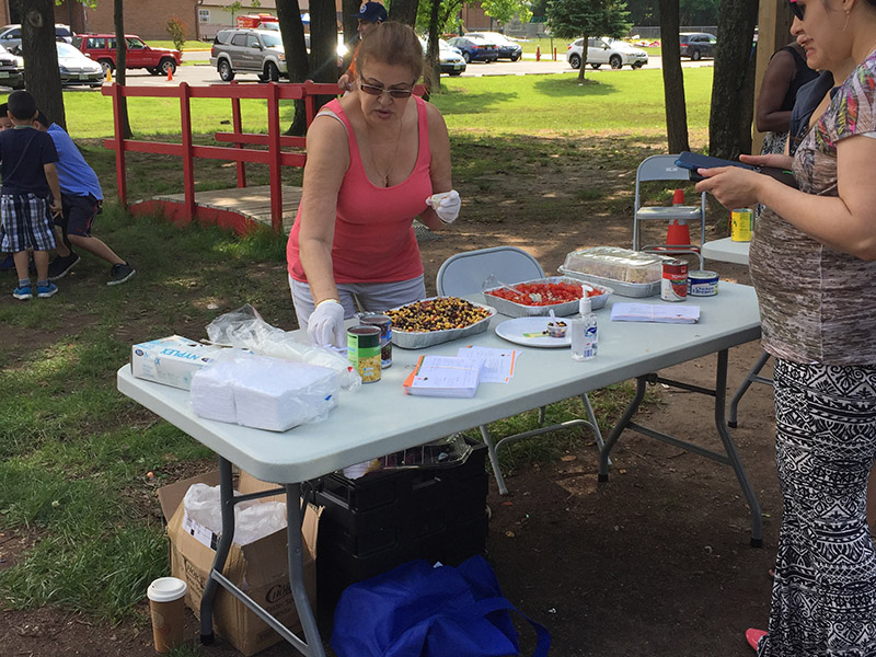 Taste testing table