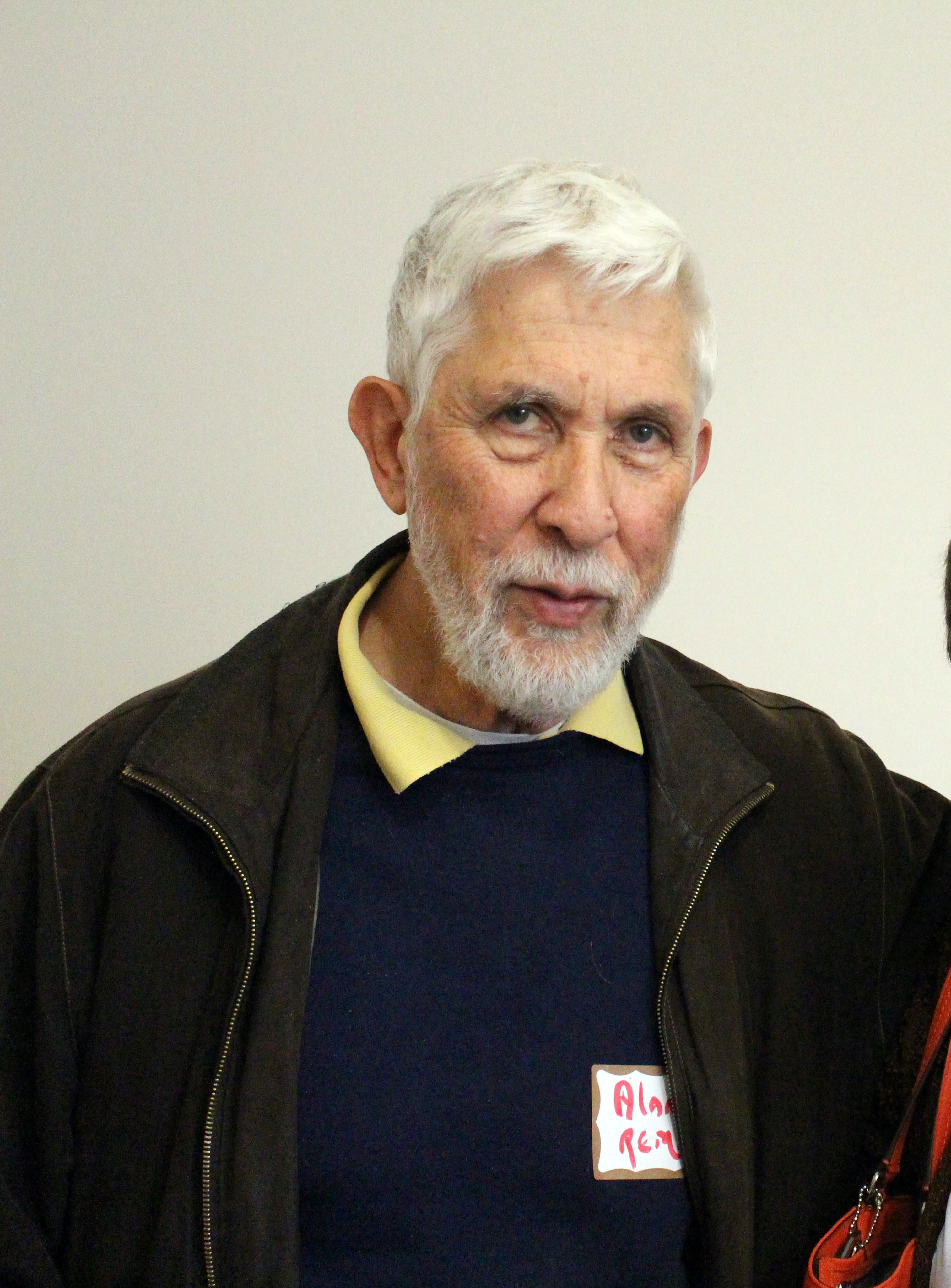 photo of library volunteer Alan Rems