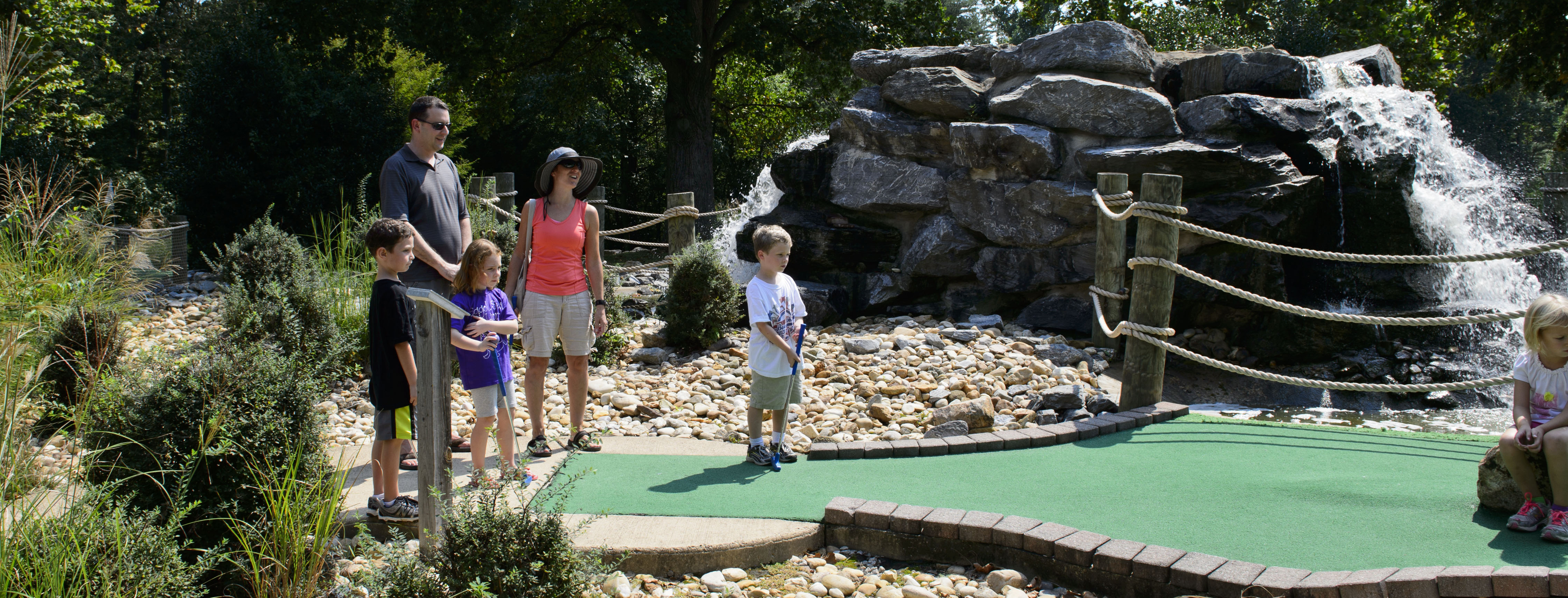 Burke Lake Mini Golf