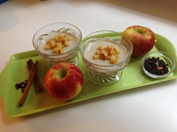 Green apple pie panna cotta