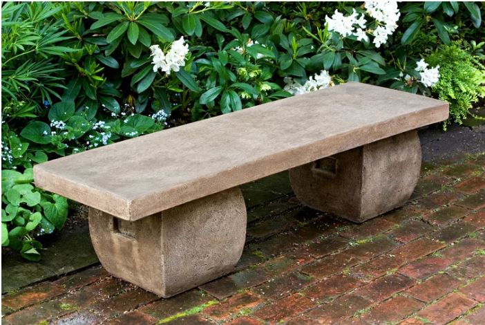 Moon Gate Garden Bench