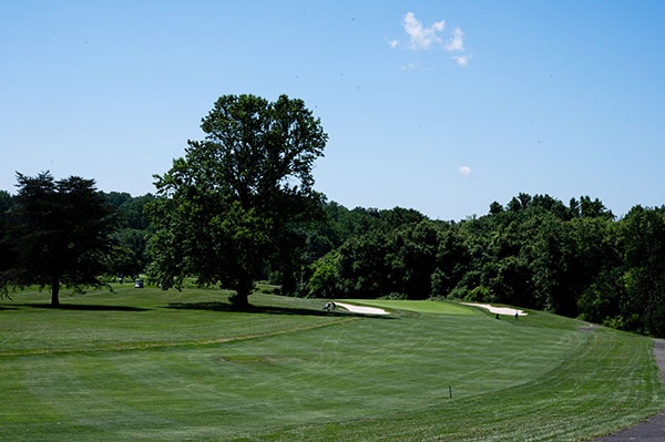 lakes hole 1