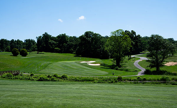 lakes hole 2