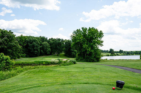 lakes hole 11