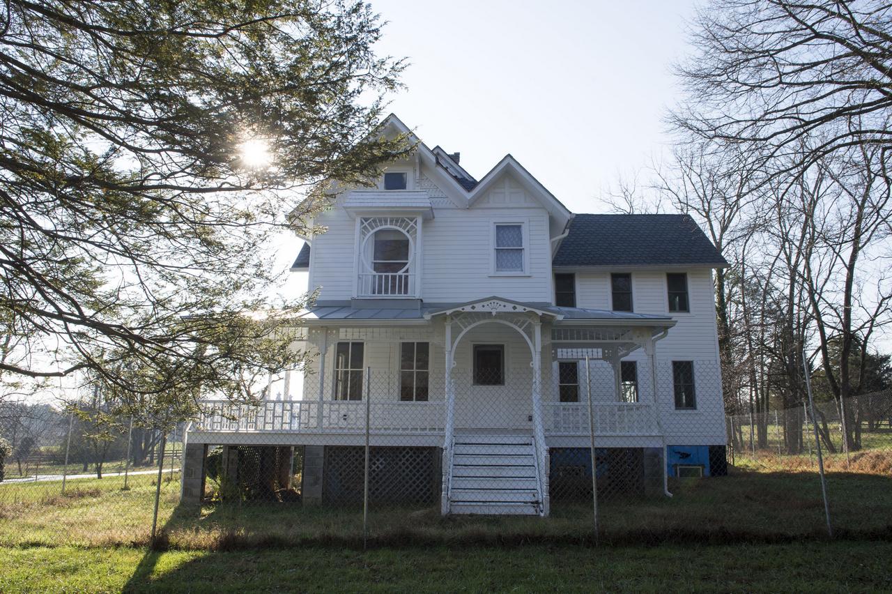 Turner Farm House