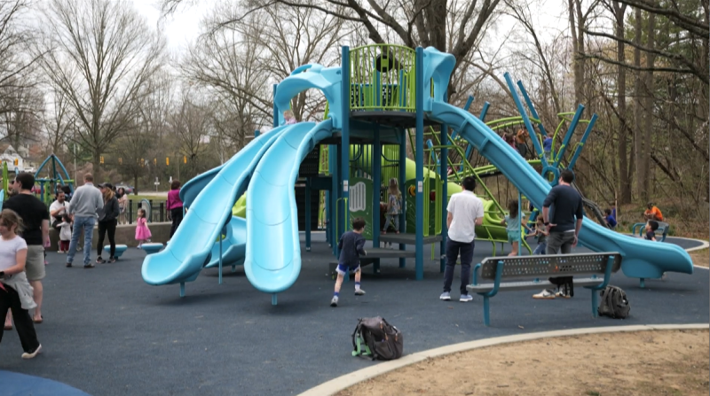 McLean Central Park Celebrates Grand Reopening with Community Ribbon Cutting