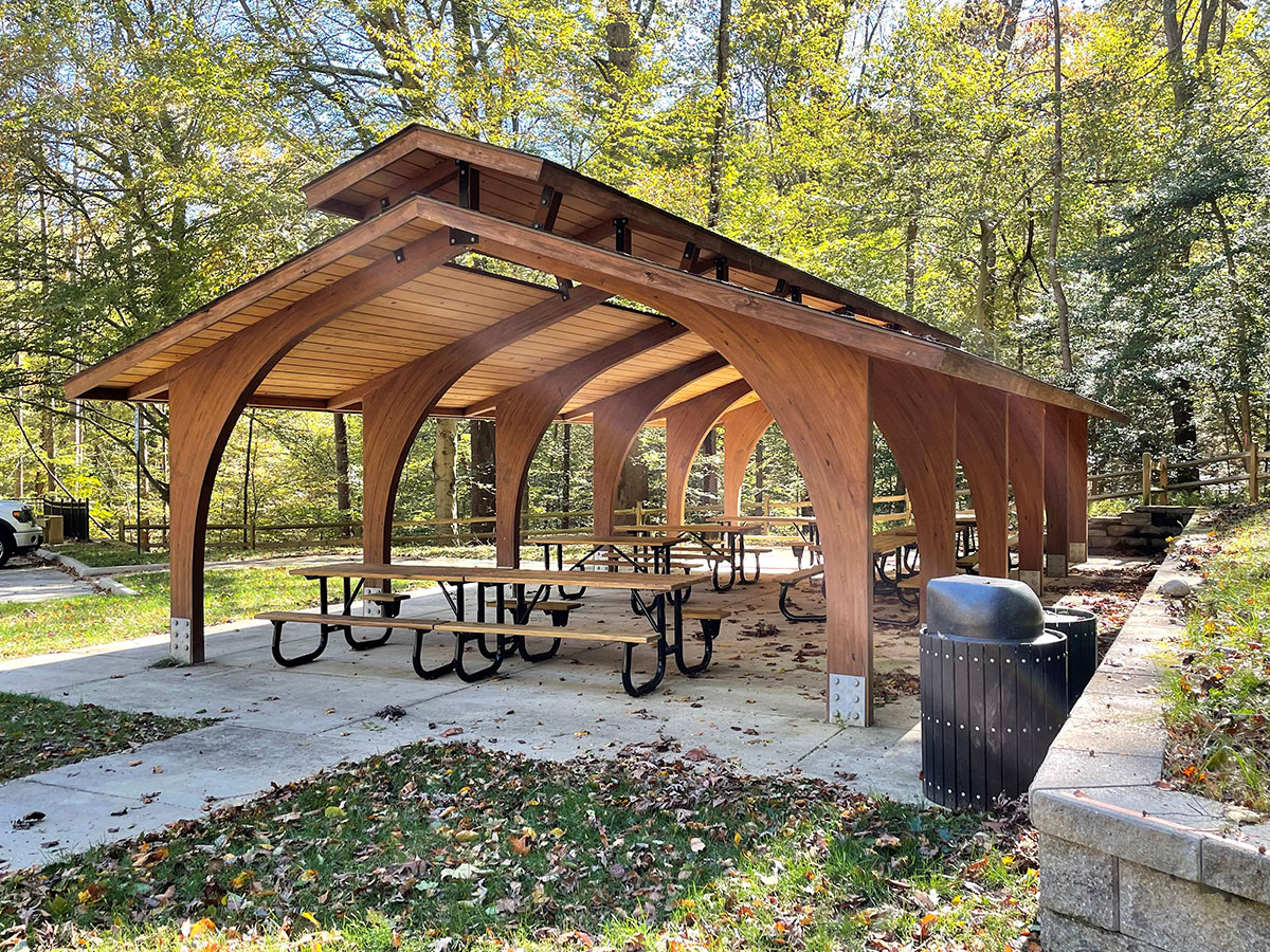Riverbend Shelter b