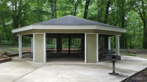 Dunn Loring Shelter