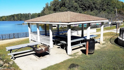 Lake Accotink Small Shelter 