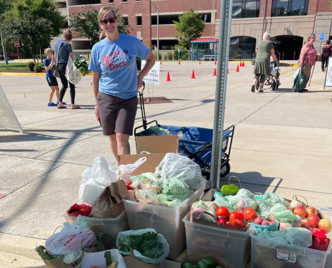 Fairfax County Farmers Market volunteer