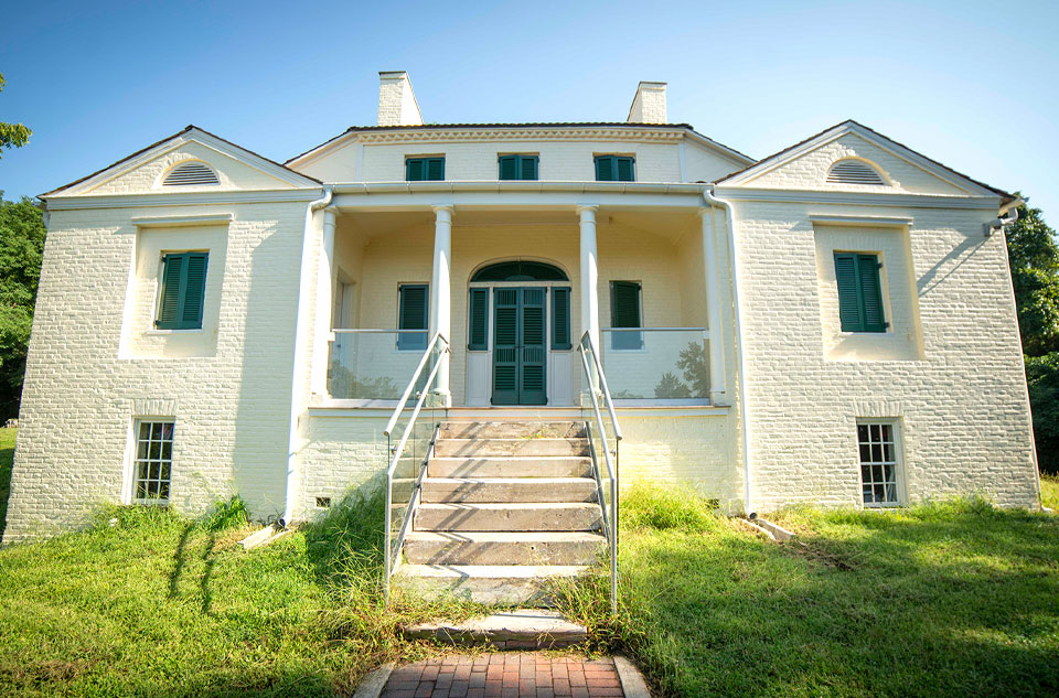 Historic Huntley House