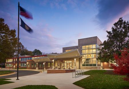 Waynewood Elementary School Modernization & Additions