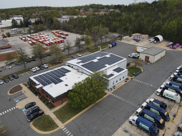 Fairfax County Department of public Works and Environmental Services’ Solid Waste Management facility at Newington with a rooftop solar array installed in 2024. 