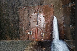 Sluice gate damage