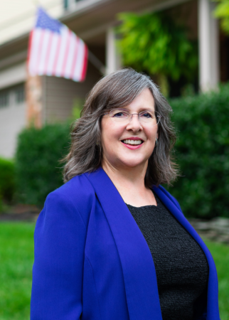 Picture of Sully Supervisor Kathy Smith